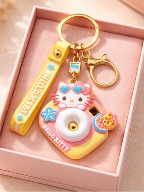 NWT Sanrio Kuromi Hello Kitty Projection Camera Keychain Bag Pendant Charms